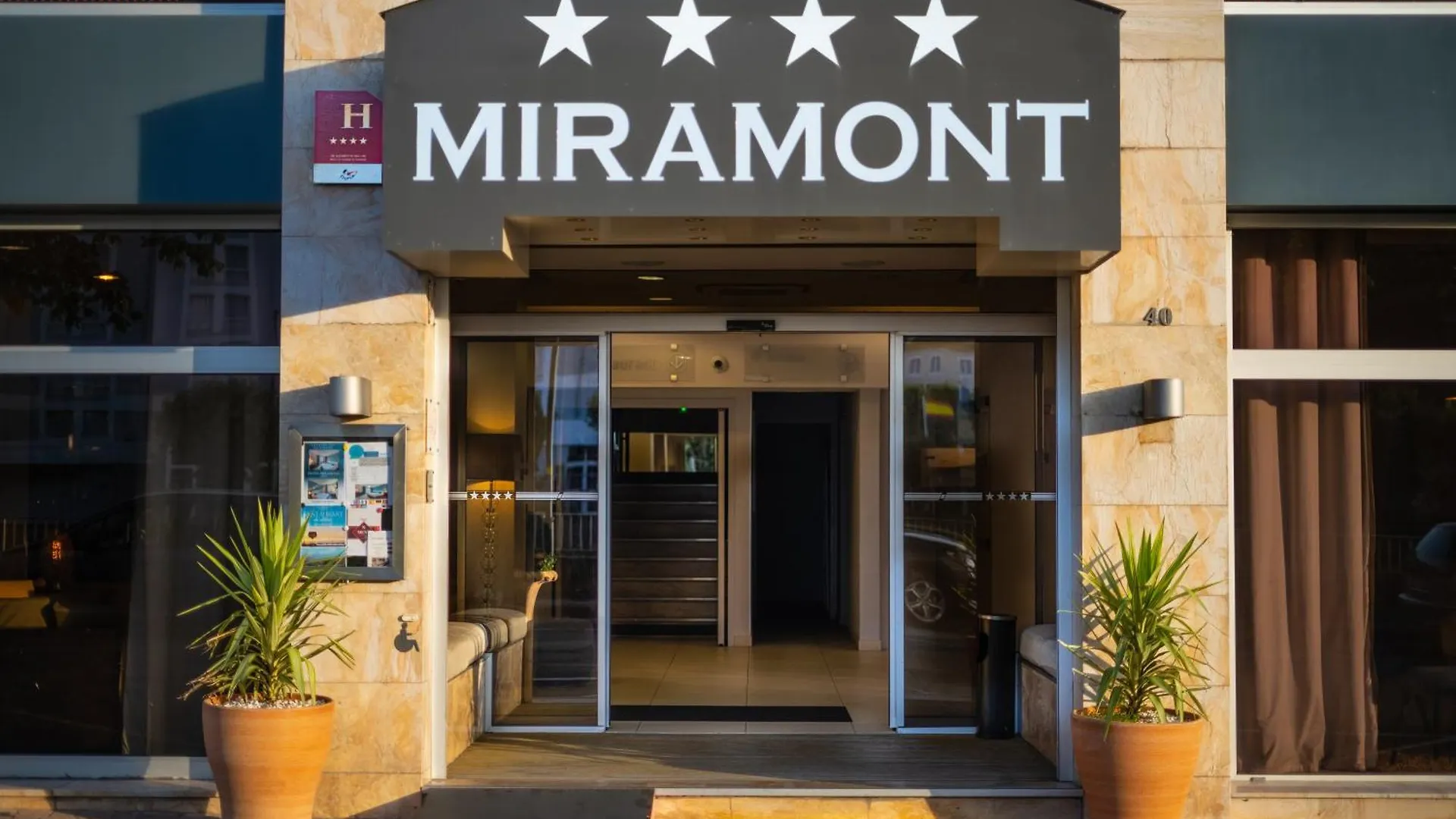 Hotel Miramont ルルド